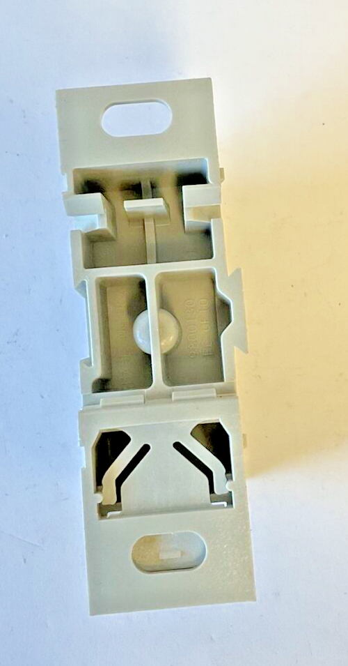 ALLEN BRADLEY 1492-PDE1142 POWER DITRIBUTION BLOCK SER.A 200A 600V