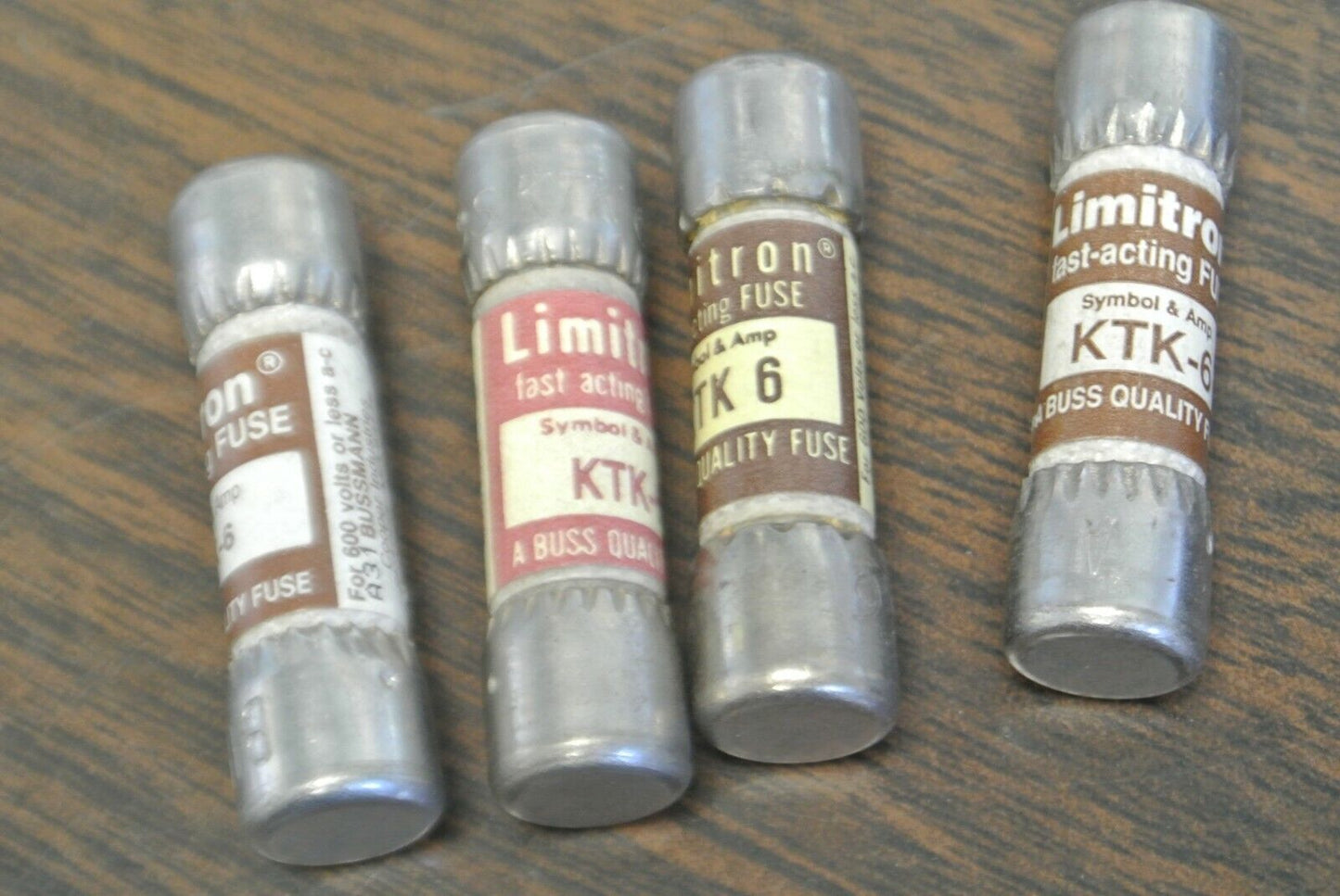 LOT of 4 / BUSS KTK-6 LIMITRON FUSE / 6A / 600V / NEW SURPLUS