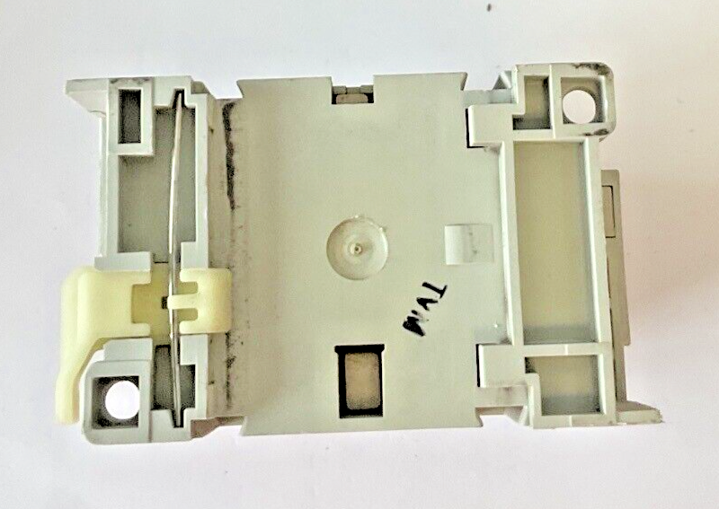ALLEN BRADLEY 100S-C12DJ14C SAFETY CONTACTOR SER.A 24VDC