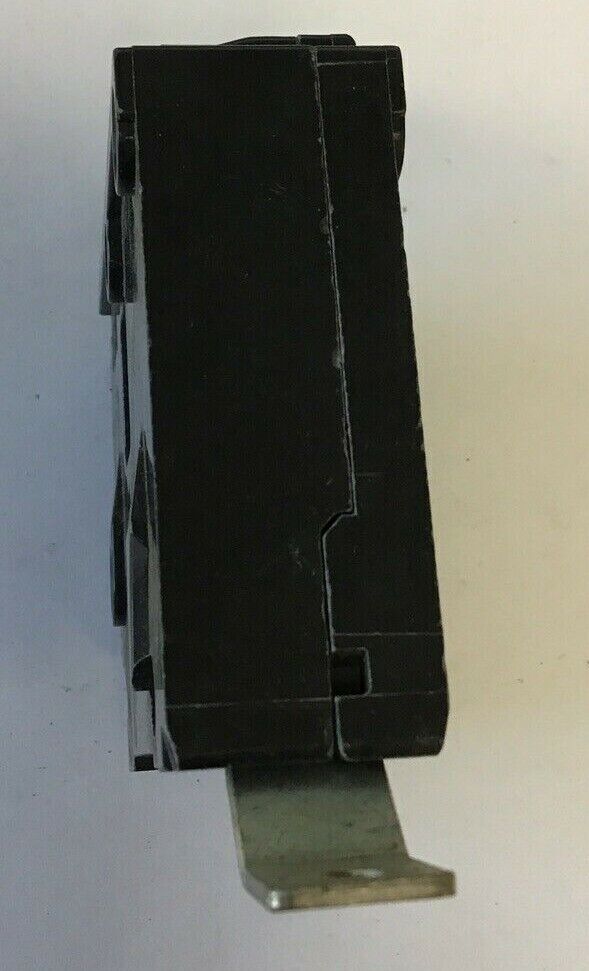 SIEMENS BLH115 15AMP 120/240VAC 1POLE ***LOTOF3***