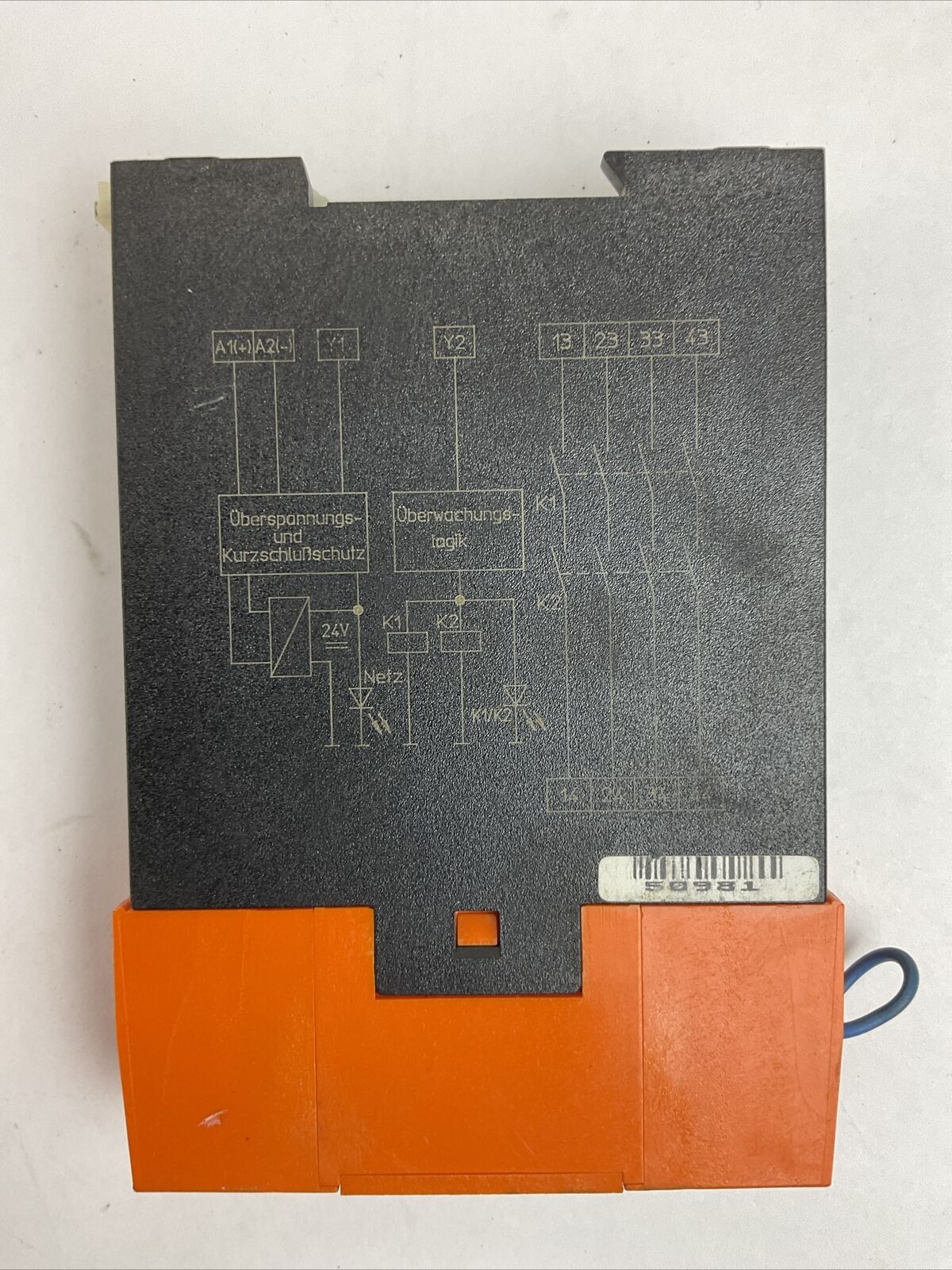 E. DOLD BG5924.04 SAFETY RELAY