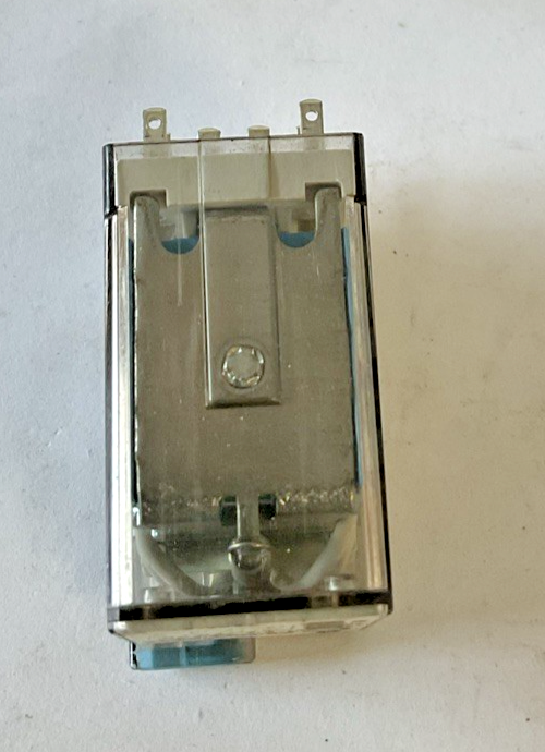 FINDERS 17RZ RELAY 7A 24VDC 250VAC 55.34.9.024.0040 ***LOTOF2***
