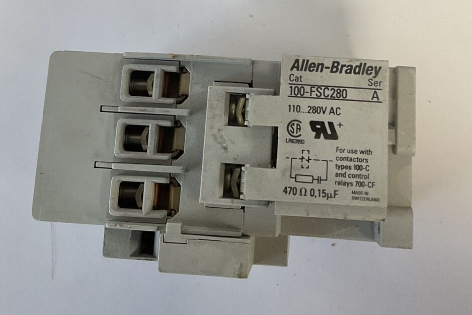 ALLEN BRADLEY 100-C37*00 CONTACTOR SER.B W/100-S SER.A W/100-FSC280 SER.A
