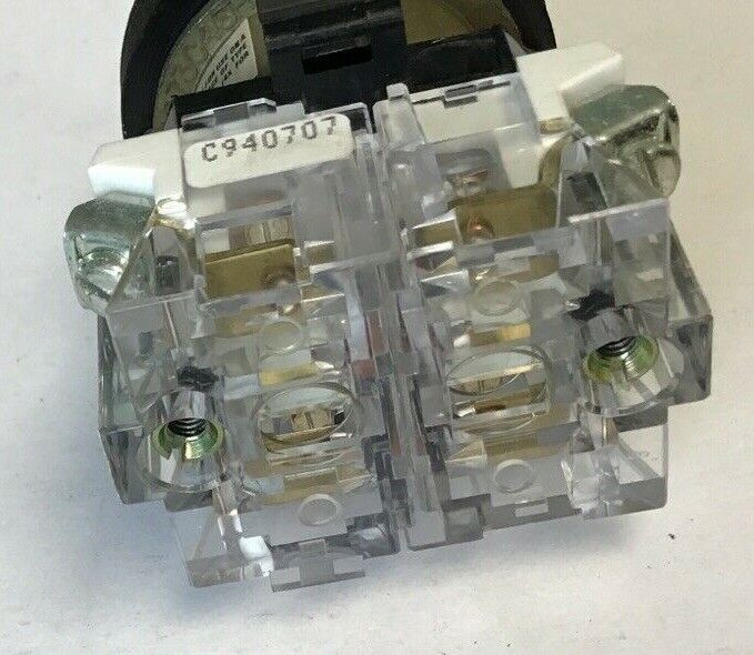 WESTINGHOUSE PB1JDG2AA SELECTOR SWITCH 2POS W/PB1A MOD.B