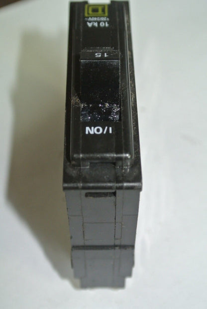 SQUARE D CIRCUIT BREAKER 15A, SINGLE-POLE