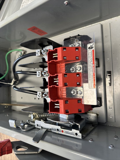 SIEMENS HNF362JCH NON-FUSIBLE HD SAFETY SWITCH TYPE 60A 600VAC 250VDC