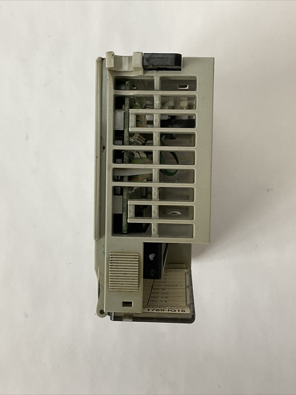 ALLEN BRADLEY 1769-IQ16 16PT INPUT MODULE SER A F/W REV 3.1 DIR/VER 95320743/03
