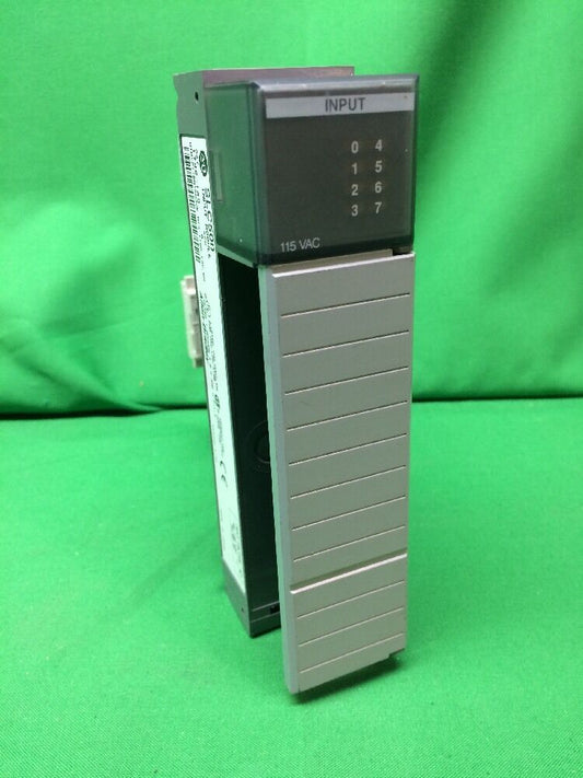 ALLEN BRADLEY 1746-IA8 SERIES A INPUT MODULE