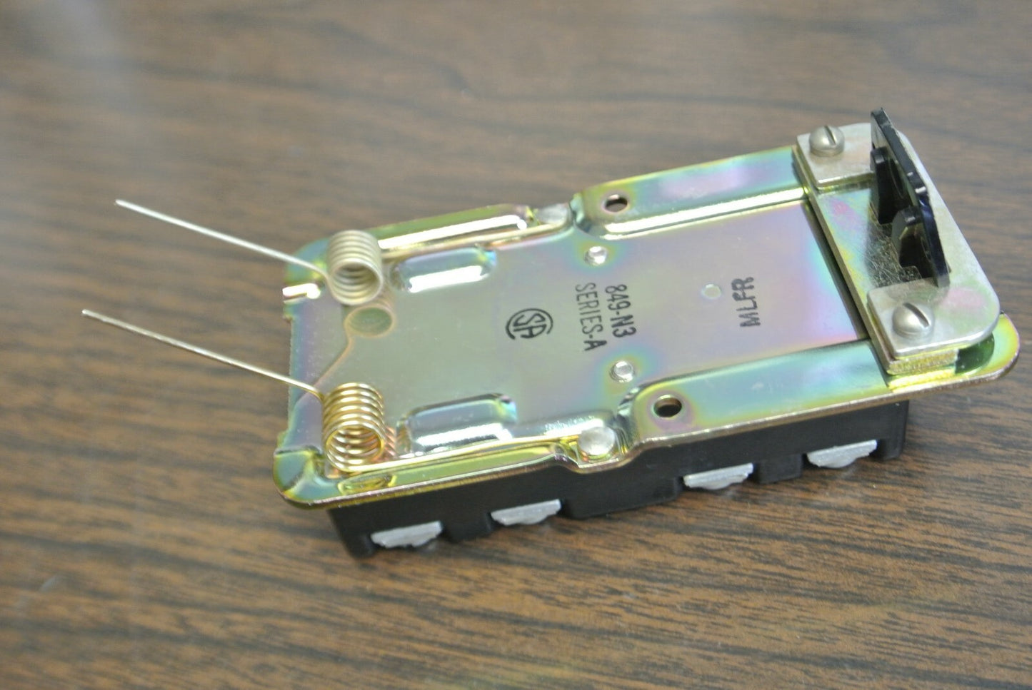 ALLEN-BRADLEY 849-N3 INSTANTANEOUS AUXILIARY CONTACTS TIMING RELAY / NEW SURPLUS