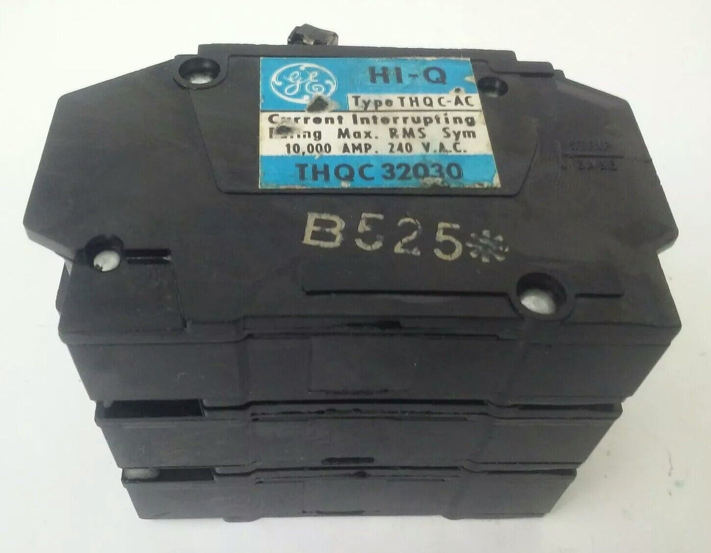 GENERAL ELECTRIC THQC32030 CIRCUIT BREAKER 3P 240VAC 30A TYPE THQC