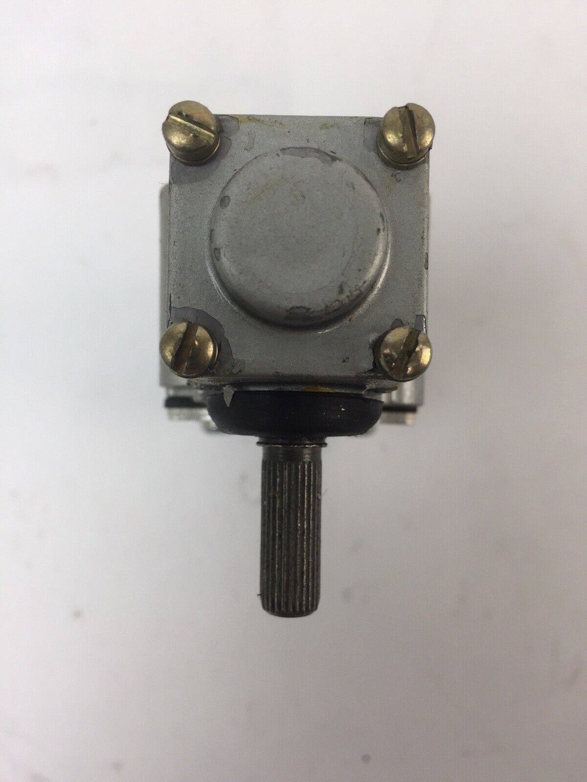 WESTINGHOUSE RRLAA1 OIL TITE LIMIT SWITCH 600VAC 10 AMP