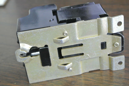 ALLEN-BRADLEY 702L-TOD92 AC LIGHTING CONTACTOR 120V, 10A, 2-POLE - NEW SURPLUS