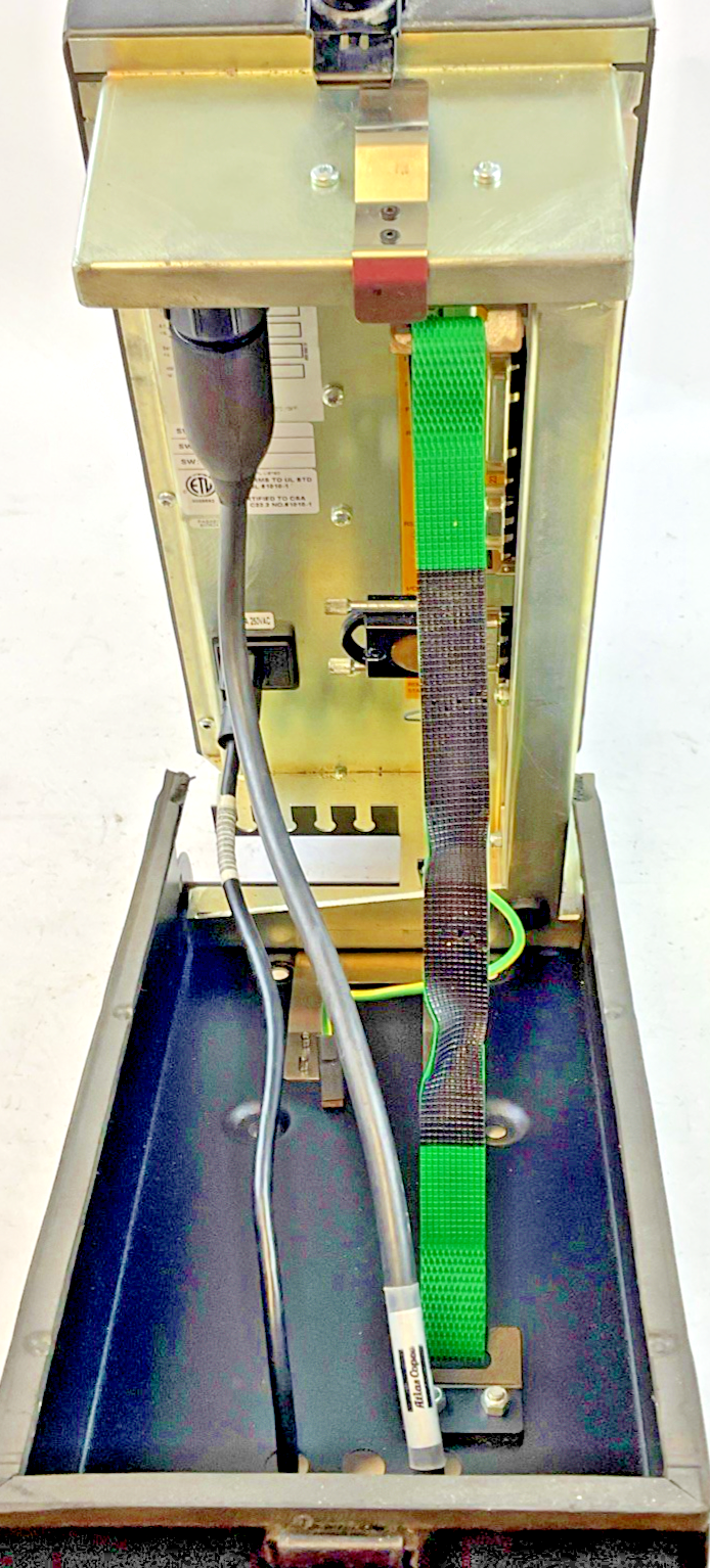 ATLAS COPCO PF4002-C-HW NUTRUNNER CONTROLLER SER.B  240VAC ETF SL21-01-106-125