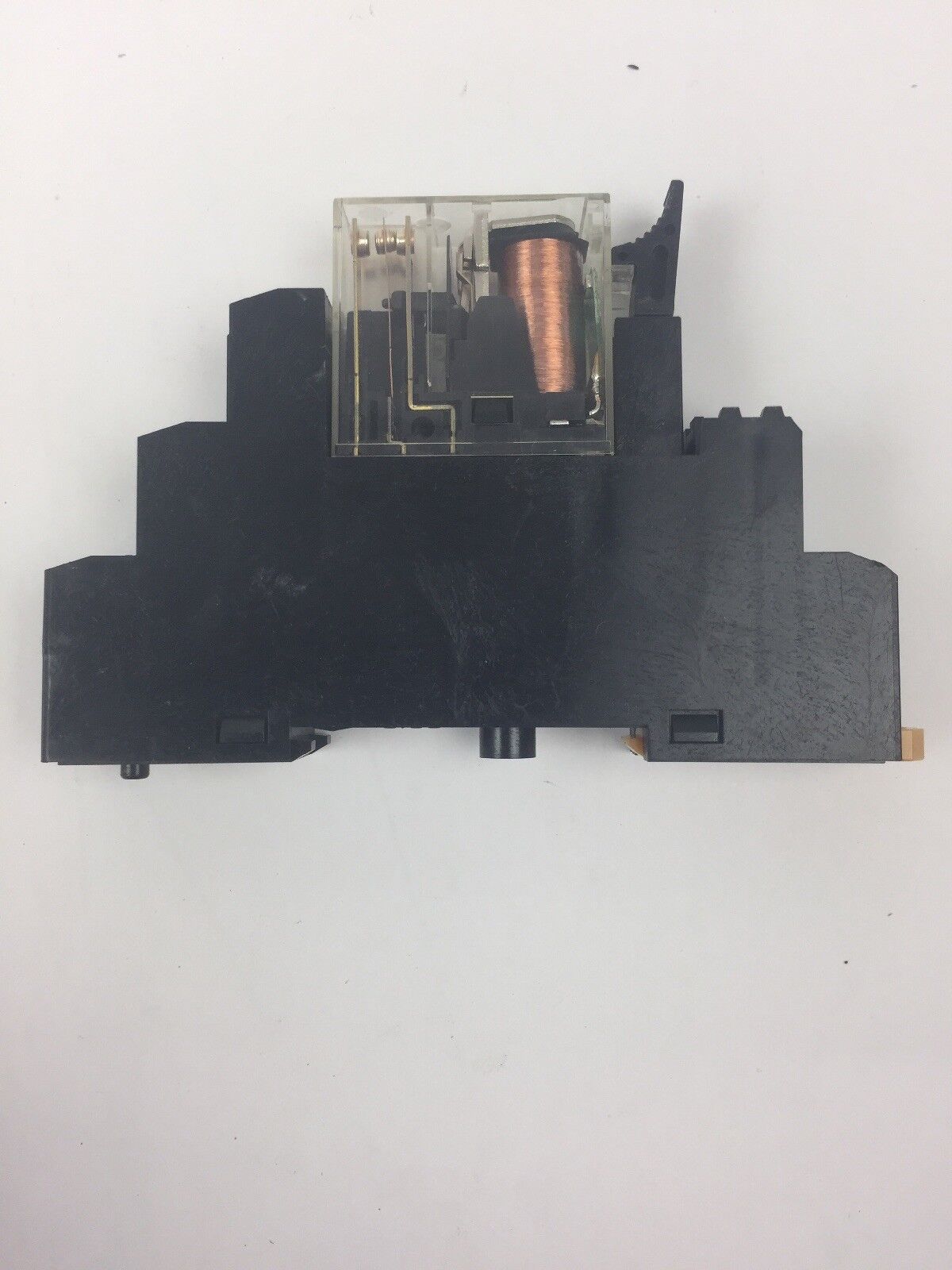 ALLEN BRADLEY 700-HN122 SLIM LINE RELAY 5A 250 VAC 700-HK32Z24-4