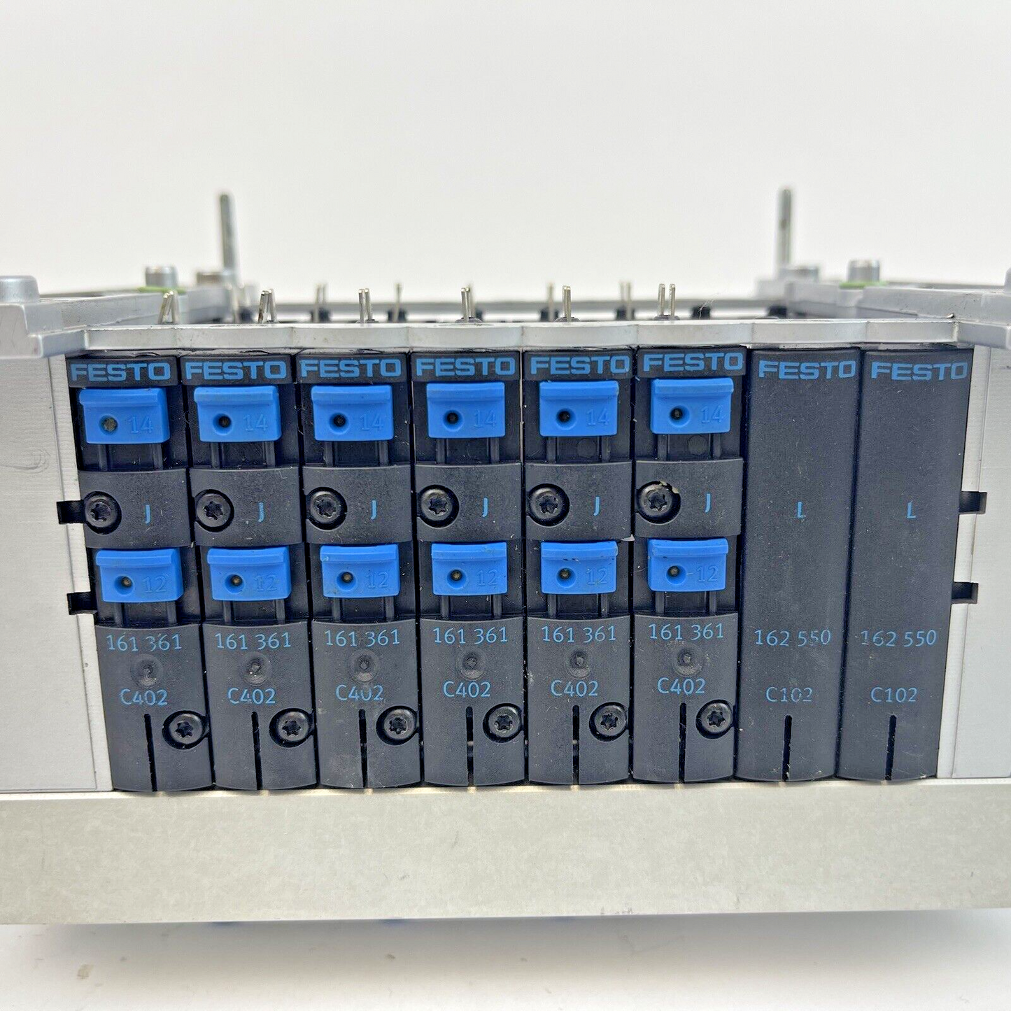 FESTO CPV14-V1 -VALVE MANIFOLD-W/ PNEUM CONNEC. & STACK PLATES, C402(6), C102(2)