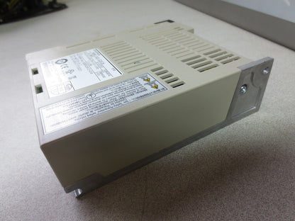 YASKAWA SGDS-02A12A SERVOPACK / SERVO DRIVE - 200V - WOW!