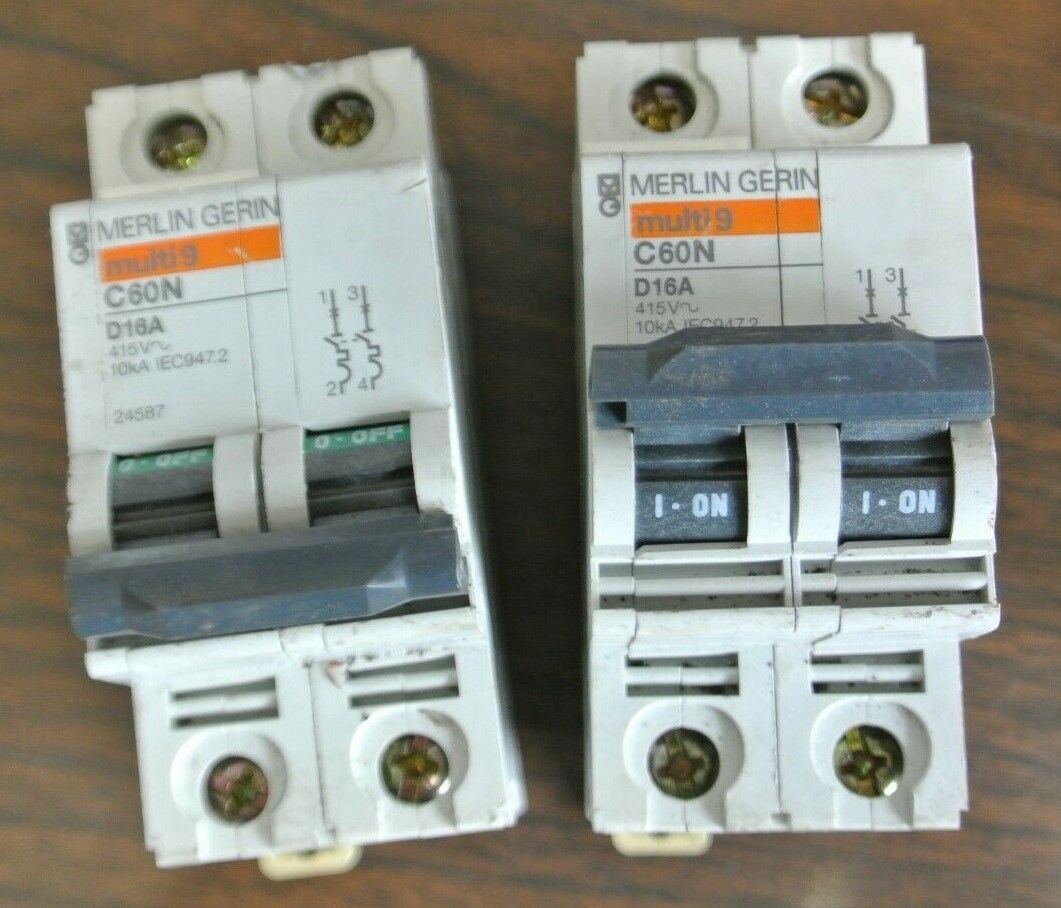 LOT of 7 / MERLIN GERIN CIRCUIT BREAKERS / C30A / C60N D10A / C60N C2, C4, C16