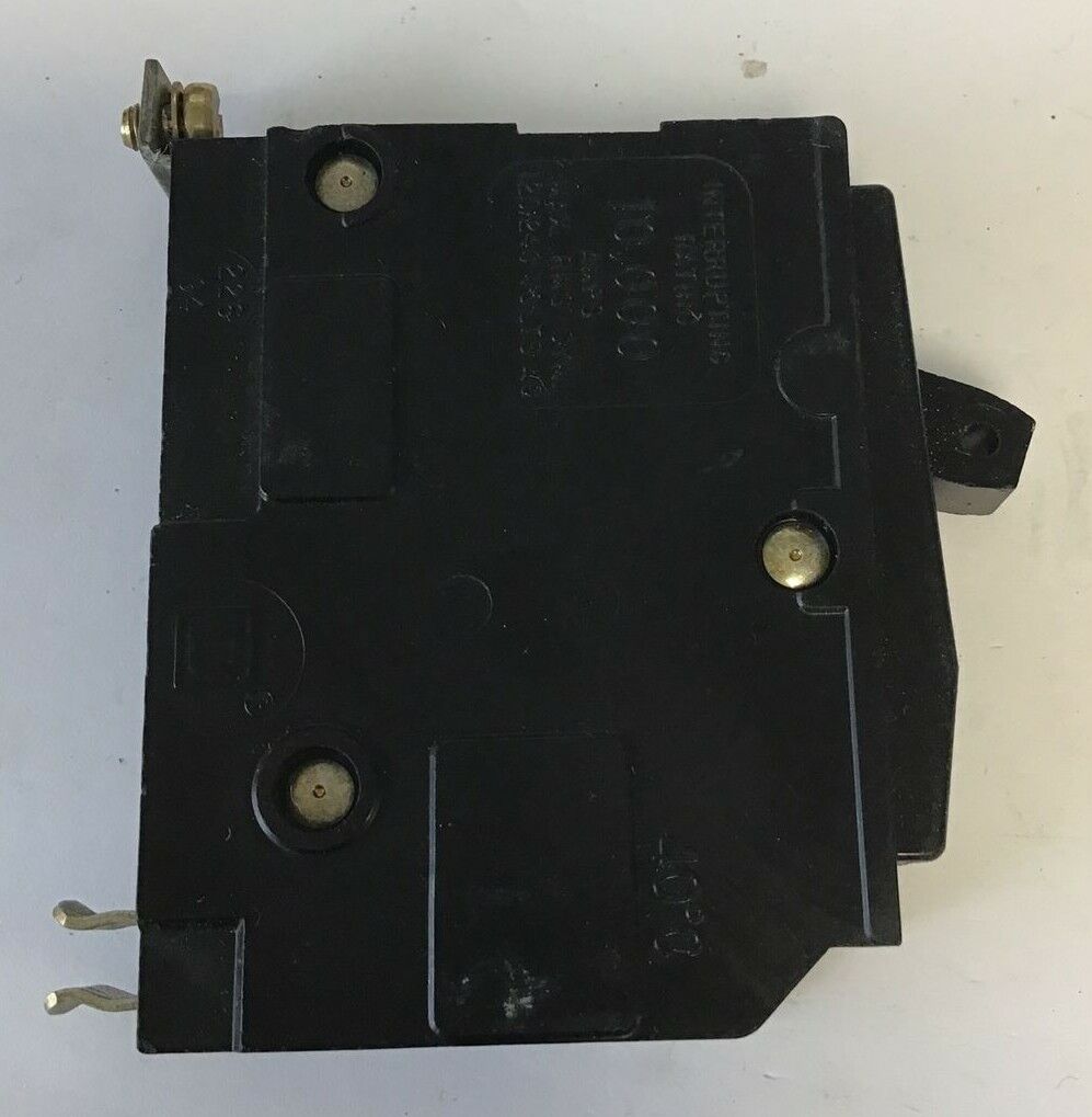 SQUARE D QOB115 CIRCUIT BREAKER 120/240VAC 1POLE 15A ***LOTOF8***