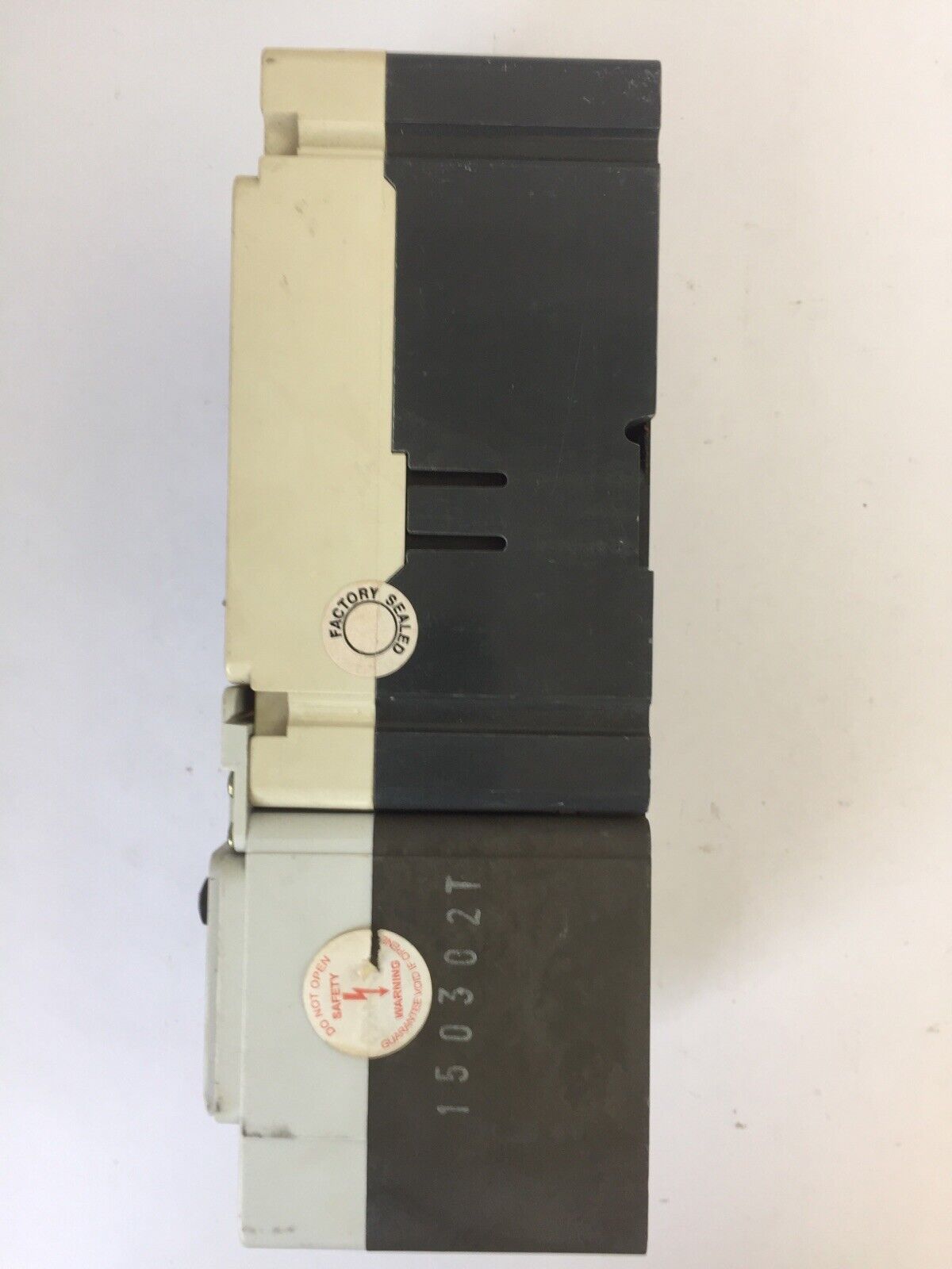 CUTLER HAMMER ELFD3125L CIRCUIT BREAKER SER C 125A 480VAC 3P ELD143 GROUND FAULT