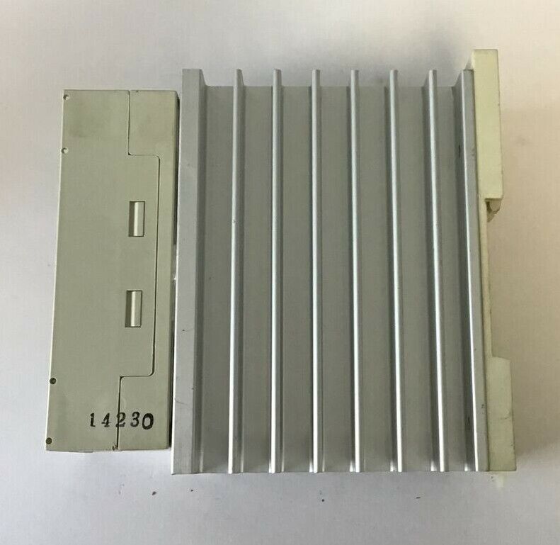FUJI SS401-3Z-D3 SOLID STATE CONTACTOR 240VAC 5-24VDC 40A