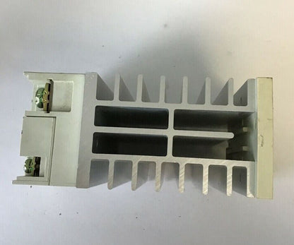 FUJI SS401-3Z-D3 SOLID STATE CONTACTOR 240VAC 5-24VDC 40A