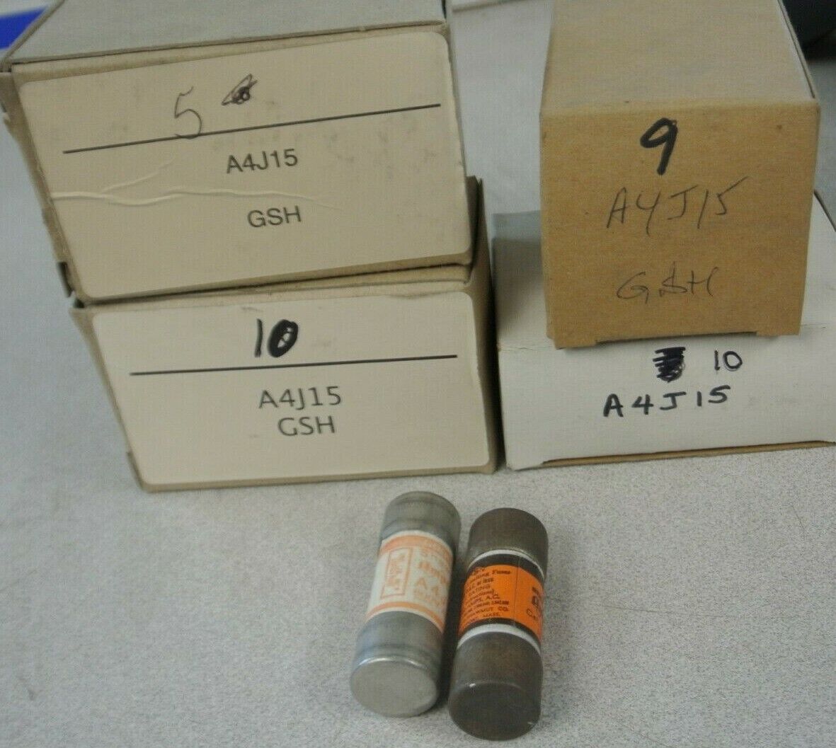 GOULD-SHAWMUT A4J15 AMP-TRAP® CLASS J FUSE / 15A / 600V / NEW SURPLUS / EACH