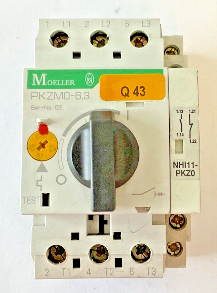 MOELLER PKZM0-6.3 CIRCUIT BREAKER SER.02 600VAC W/NHI11-PKZ0 AUX CONTACT