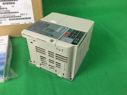 YASKAWA V1000 DRIVE CIMR-VUBA0012JAA 1PH 24A INPUT 3PH 12A OUTPUT