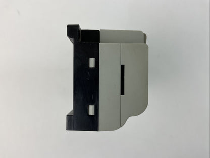 ALLEN BRADLEY 1791D-8B8P I/O MODULE SER D REV B01 FIRMWARE REV 3.002 11-25VDC