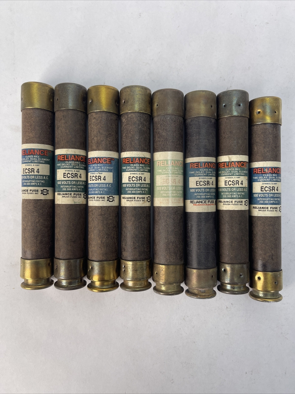 RELIANCE ECSR4 CLASS RK5 TIME DELAY DUAL ELEMENT FUSE 4AMP 600VAC (LOT OF 8)