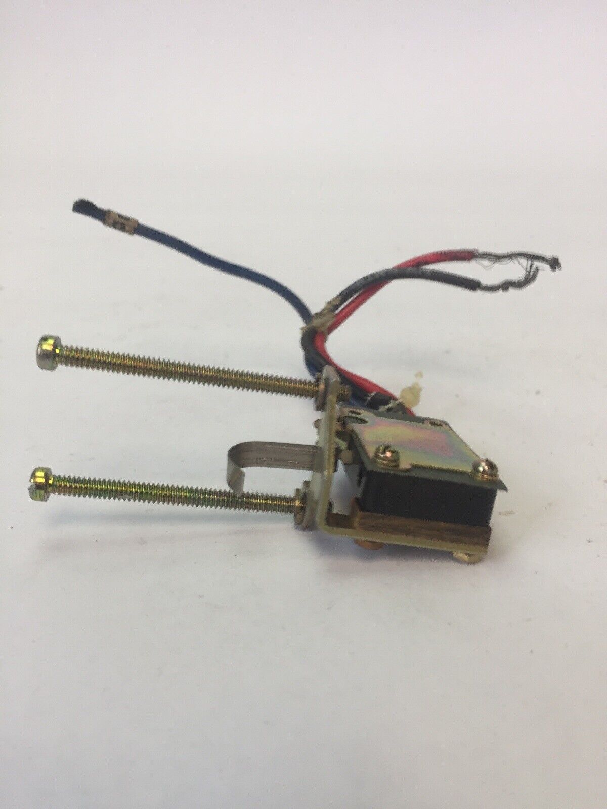 WESTINGHOUSE 4979D06G03 1A1B AUXILIARY SWITCH 120VAC 5A