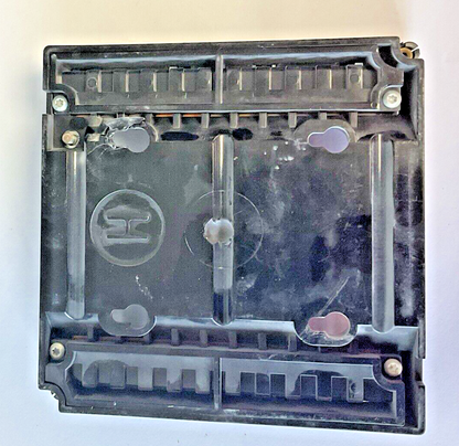 HONEYWELL Q7800A UNIVERSAL SUBBASE 1005 REV.D