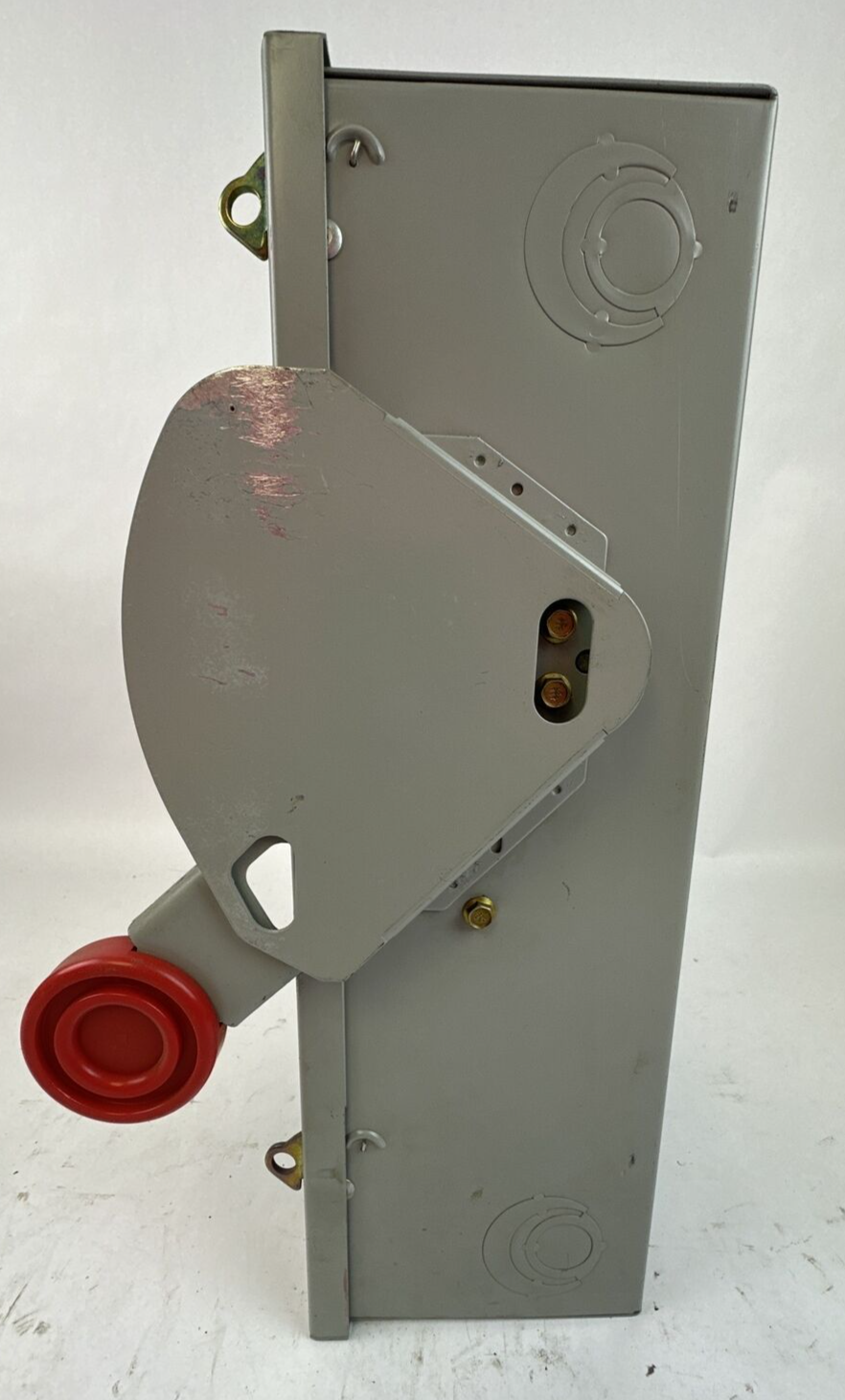 CUTLER HAMMER DH221NGK FUSIBLE SAFETY SWITCH 240VAC 3PH 7.5HP 250VDC 5HP 2P 30A