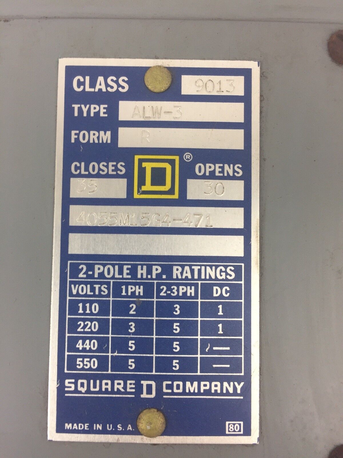 SQUARE D CLASS 9013 TYPE ALW-3 PRESSURE SWITCH 550V CLOSES 35 OPEN 30