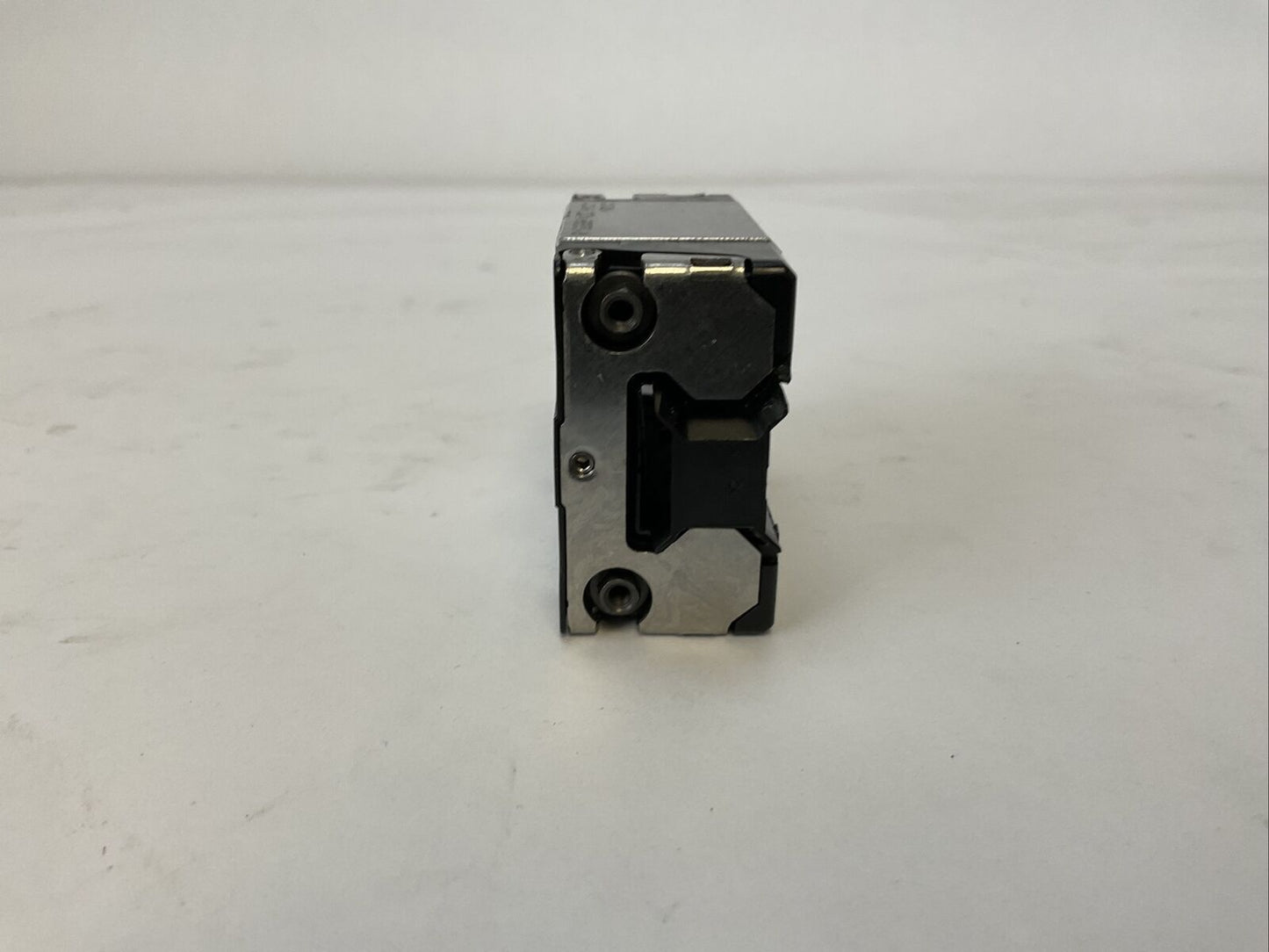 REXROTH R166681420 B. RUNNER BLOCK CS KWD-020-SKS-C1-N-1