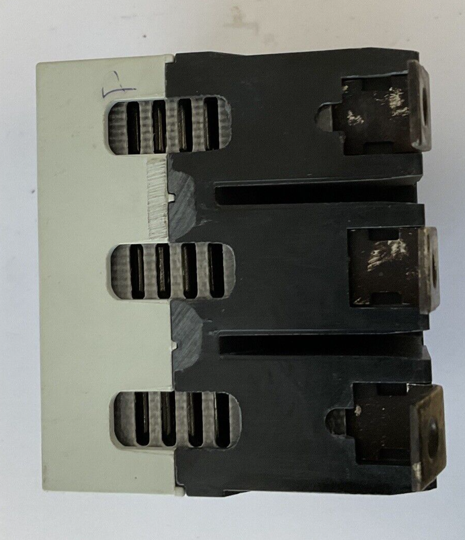 WESTINGHOUSE GDB 14K CIRCUIT BREAKER 15A 480VAC 3POLE 50/60HZ GDB3015
