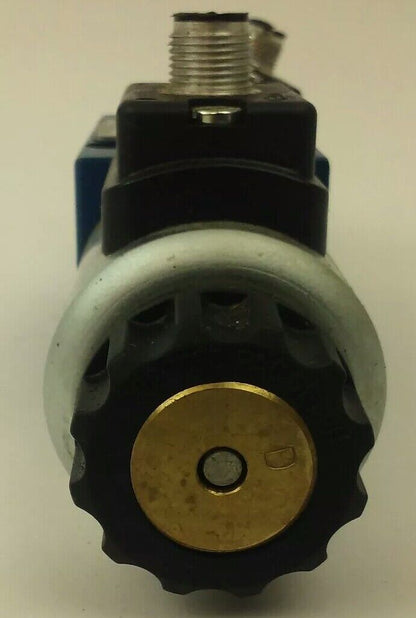 REXROTH R900715624 DIRECTIONAL CONTROL VALVE 4WE6D73-60/OFEG24N9K33L/A12=AN,USED