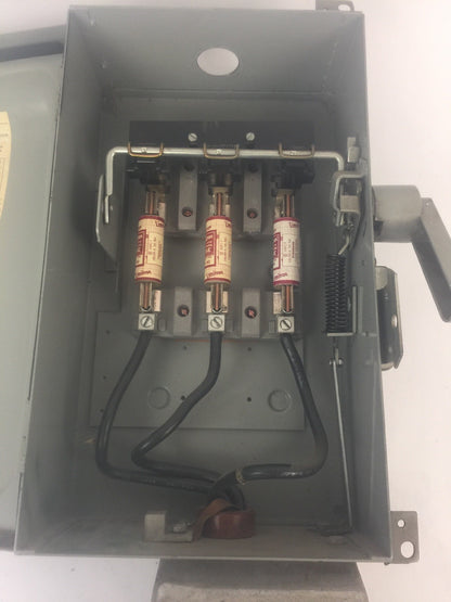 GOULD I-T-E F353H-CH FUSIBLE SAFETY SWITCH 600VAC 250VDC 100AMP 3PH 75HP 3 POLE