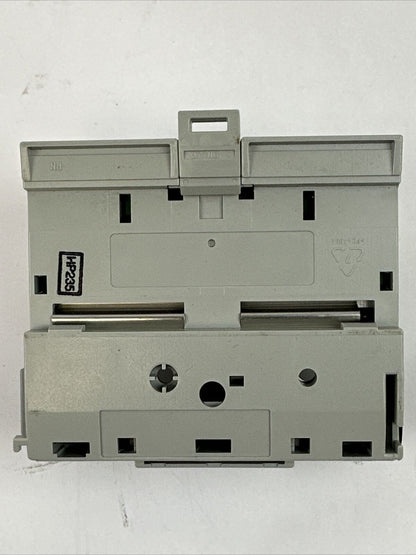 ALLEN BRADLEY 1794-TBN SER A REV A02 FLEXBUS 5VDC I/O TERMINAL BASE 240VAC