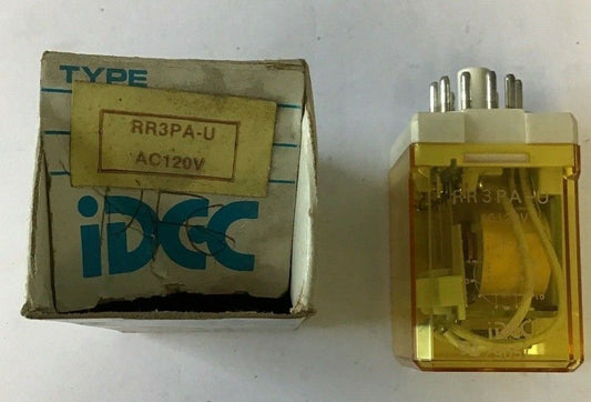 IDEC RR3PA-U 120VAC RELAY 220VAC 10A 100VDC