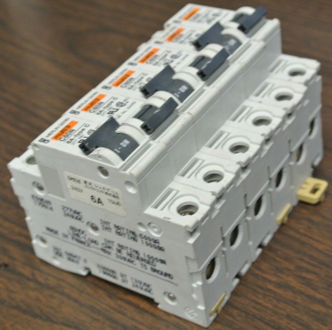 LOT of 6 / MERLIN GERIN / SCHNEIDER 24430 CIRCUIT BREAKERS / 240V, 10kA / 6A