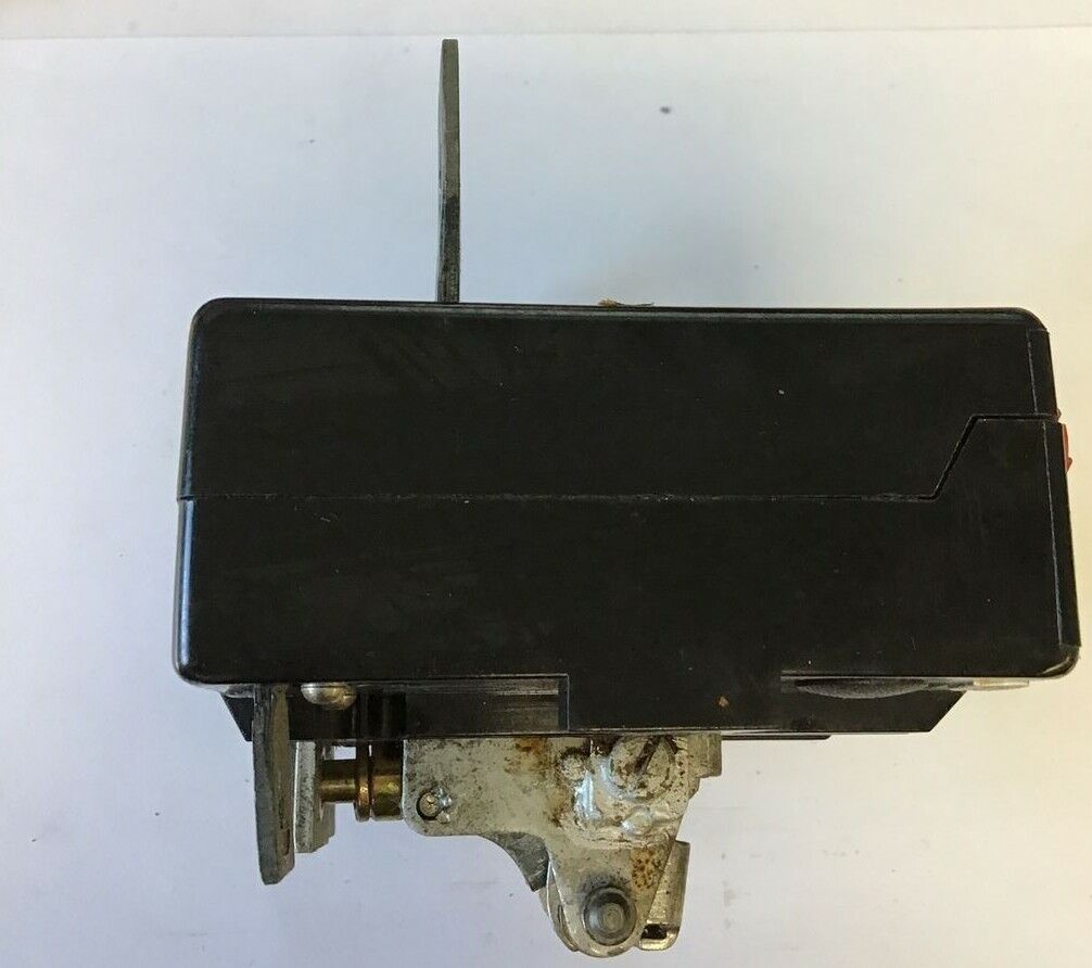 WESTINGHOUSE HLB3150T TRIP UNIT 150A 750-1500 TRIP AMPS 5680D04G23