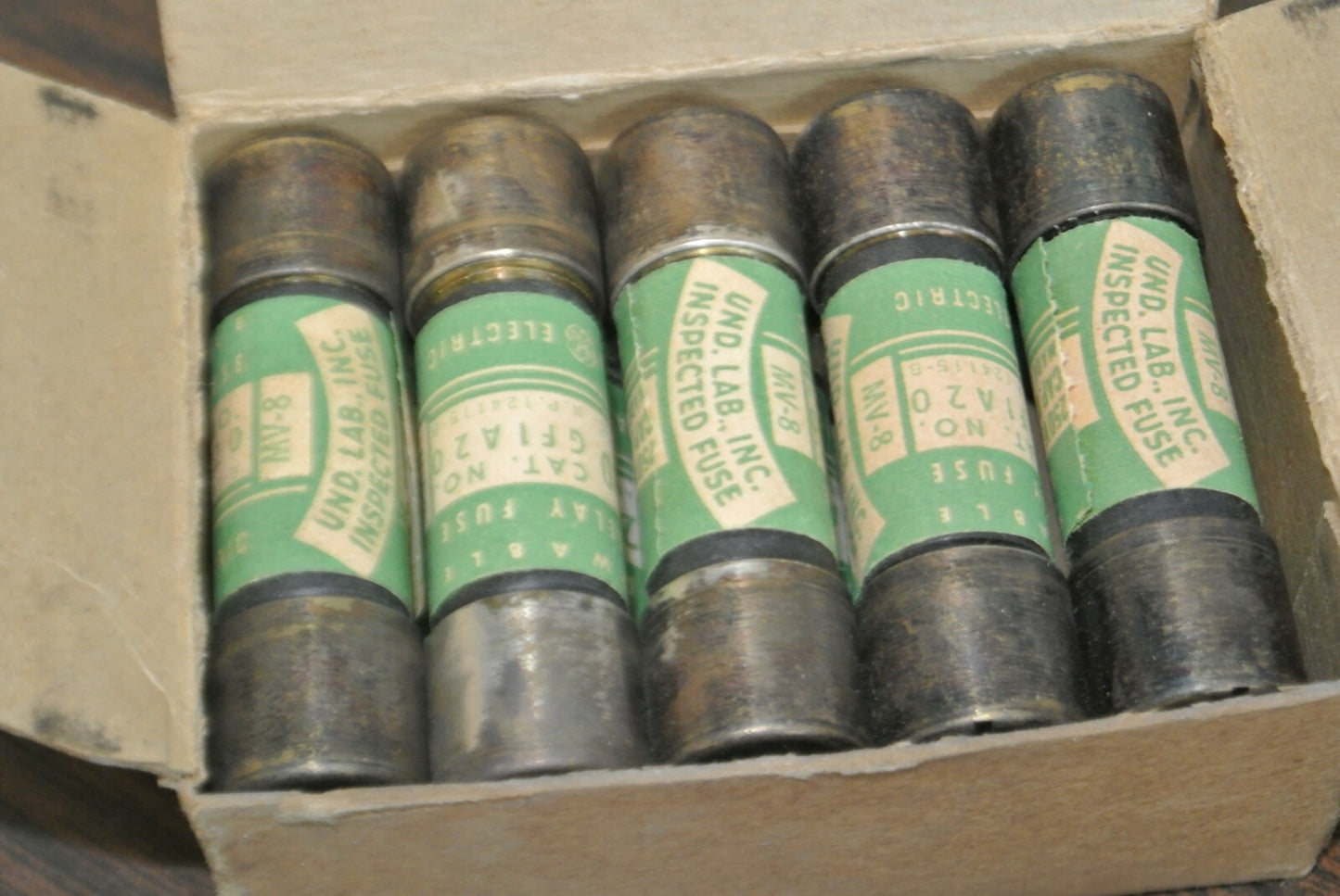 BOX of 10 GENERAL ELECTRIC GF1A20 RENEWABLE FUSE / 20A / 250V / NEW SURPLUS