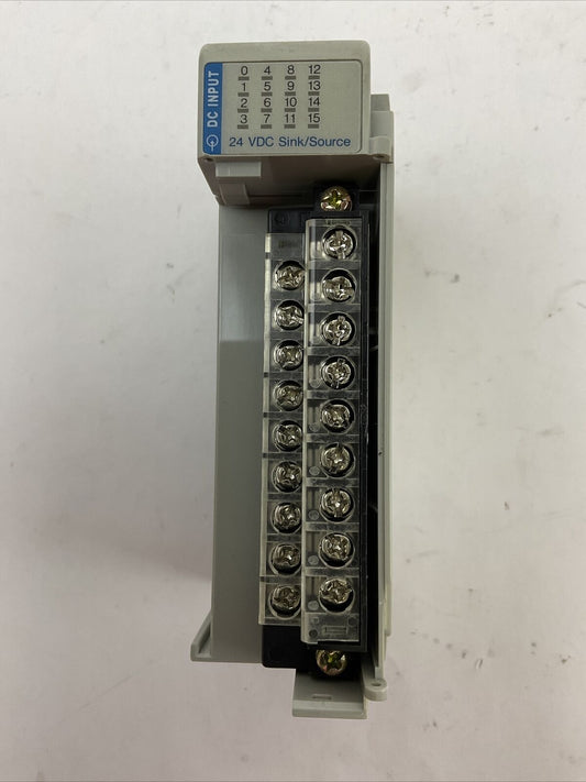 ALLEN BRADLEY 1769-IQ16 SER A F/W REV 3.1 DIR/VER 95320743/02 16PT INPUT MODULE