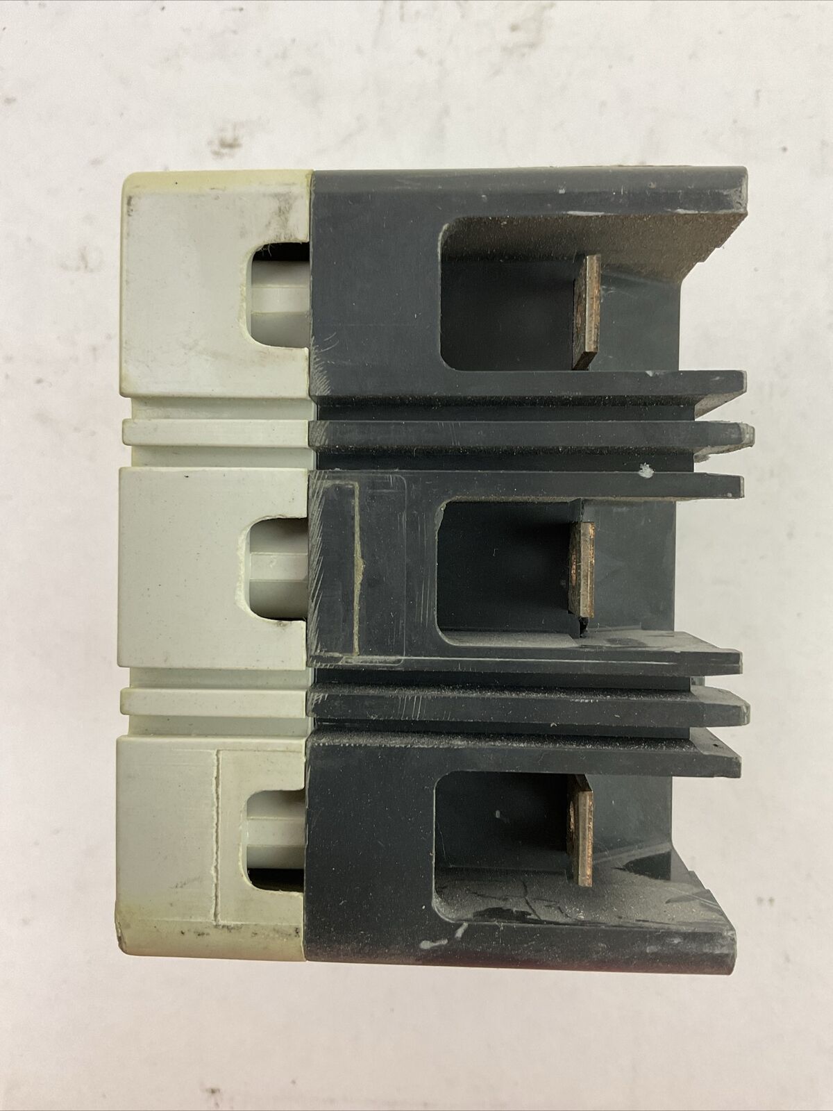EATON HFD3015BP10 600VAC 250VDC 15AMP 3POLE 6604C37G02 CIRCUIT BREAKER HFD 65K