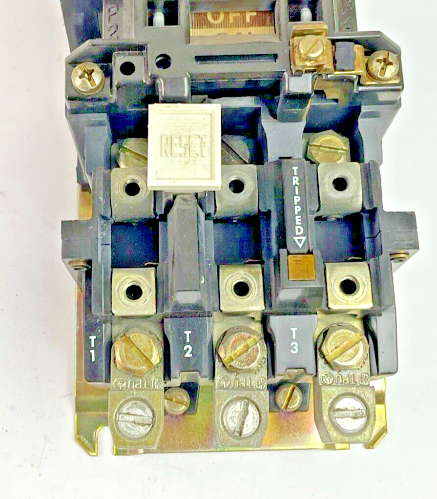 ALLEN-BRADLEY 509-C0D STARTER SER.A SIZE2 25HP W/115-120V COIL