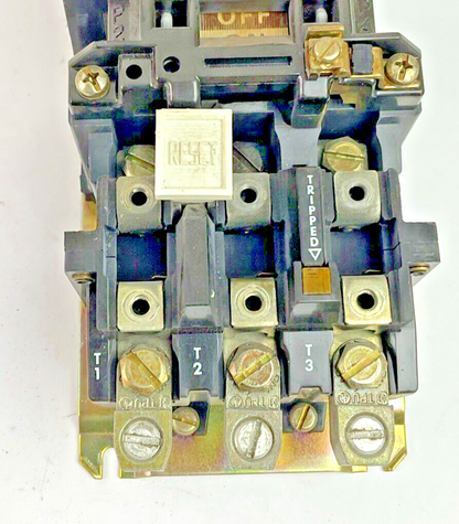 ALLEN-BRADLEY 509-C0D STARTER SER.A SIZE2 25HP W/115-120V COIL