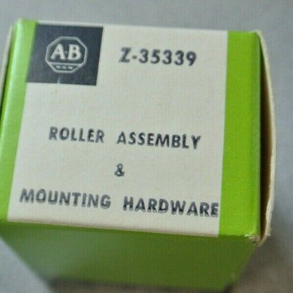 ALLEN-BRADLEY 1494F-L4 / DOOR HARDWARE KIT / TOP, SIDE & BOTTOM LATCHING