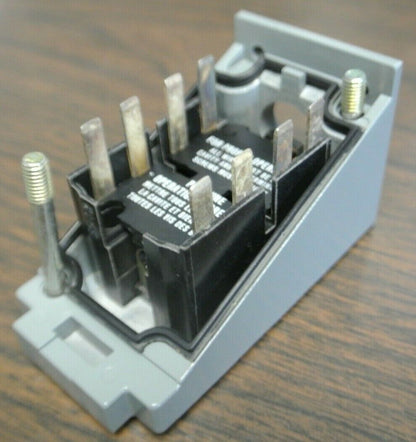 ALLEN-BRADLEY 40146-008-58 LIMIT SWITCH BASE / NEW SURPLUS