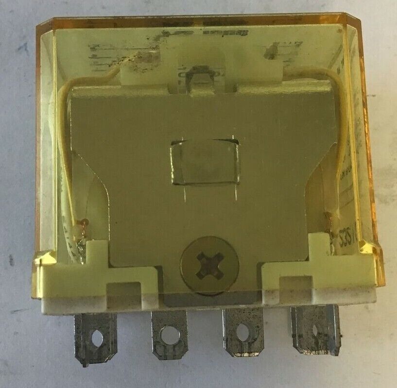 IDEC RH4B-UL RELAY 240VAC 30VDC***LOTOF2***